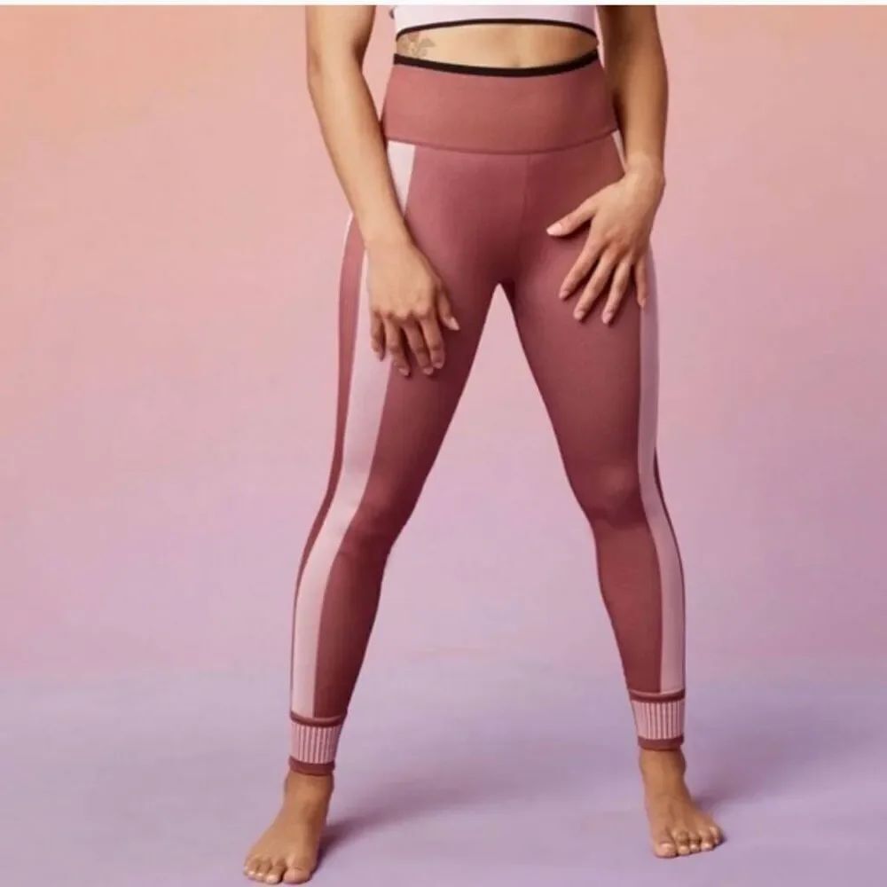 NWT Fabletics High Waist Seamless Star Leggings
